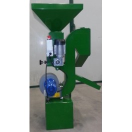 Sgusciatrice elettrica mandorle e nocciole con ventilazione forzata